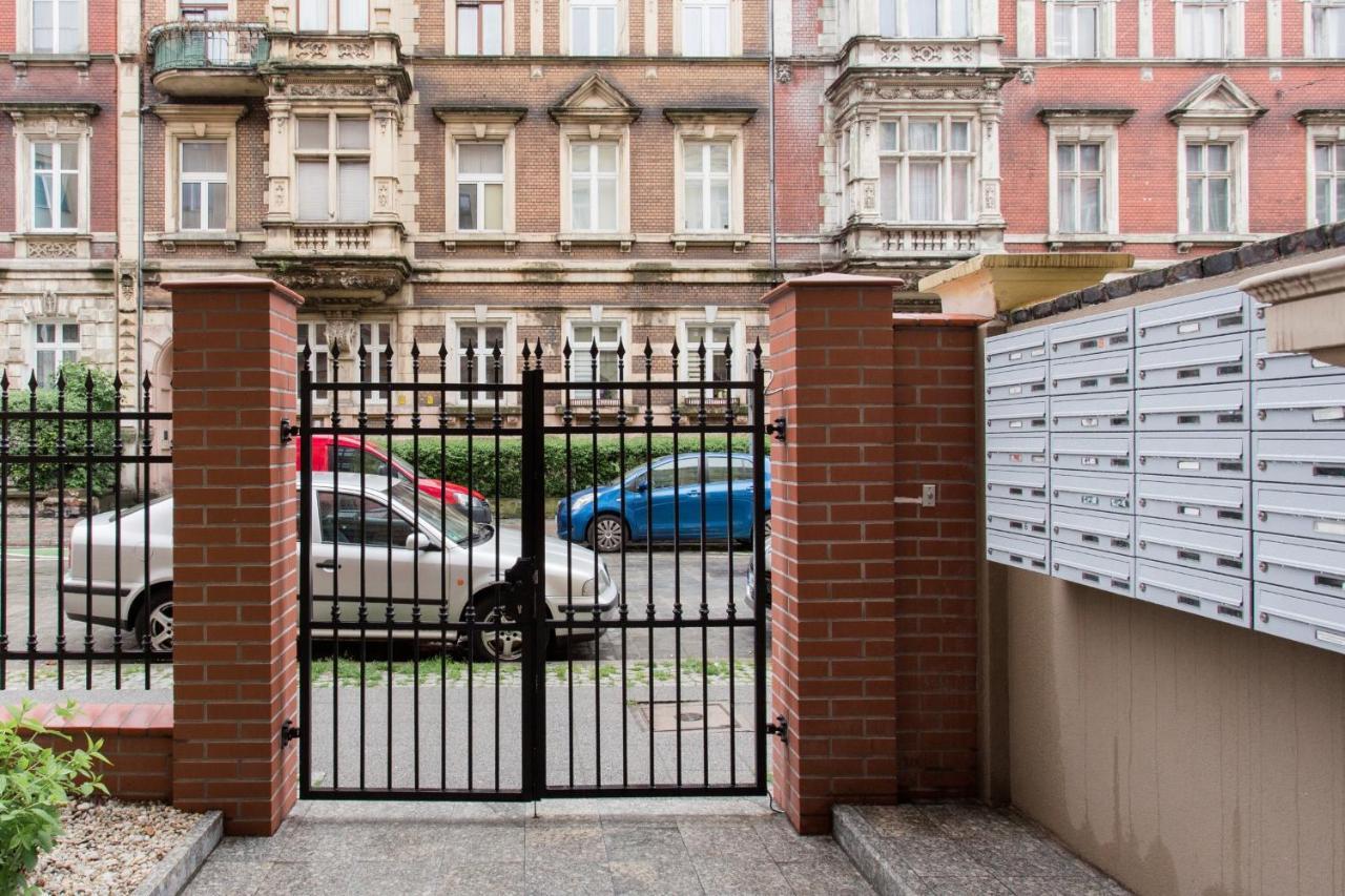 Luksusowy Apartament Hercena7 W Sercu Miasta Вроцлав Екстериор снимка